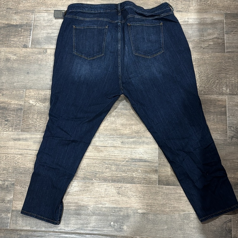 Jeans - Picture 2 of 3